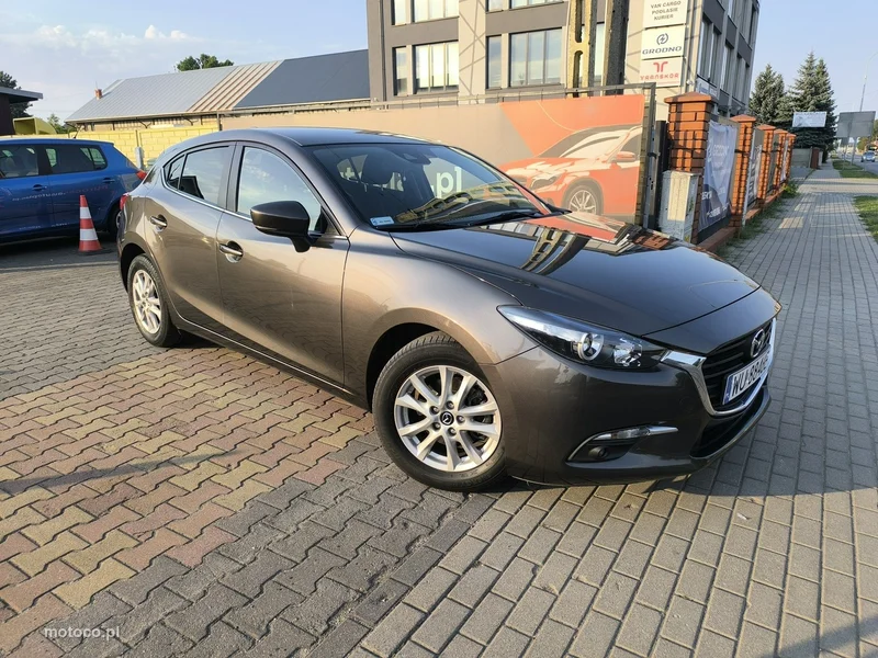 Mazda 3 2