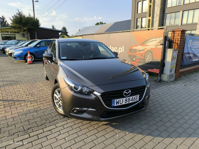 Mazda 3 12