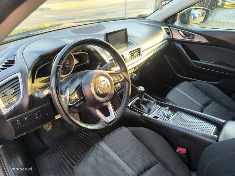 Mazda 3 15