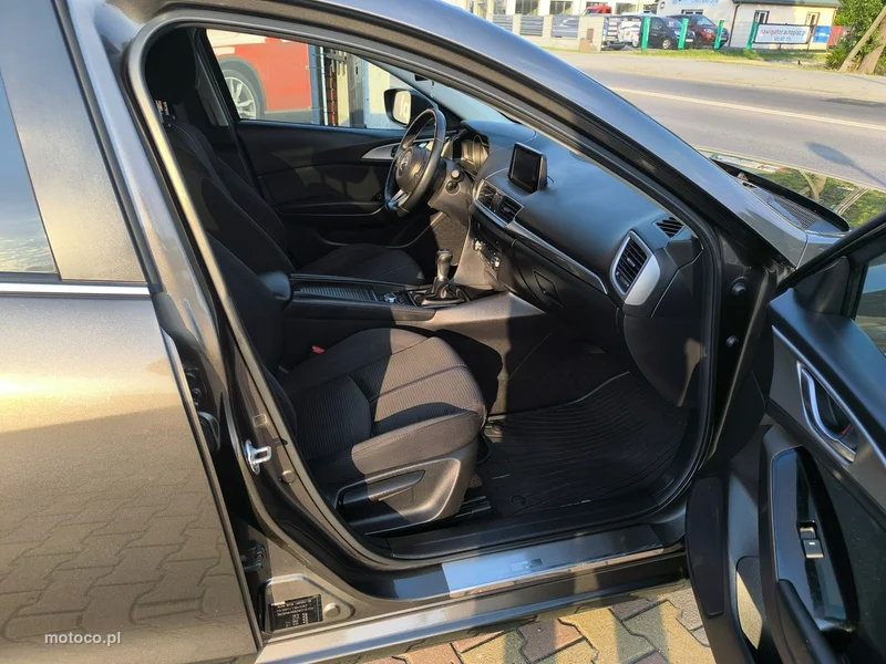 Mazda 3 21