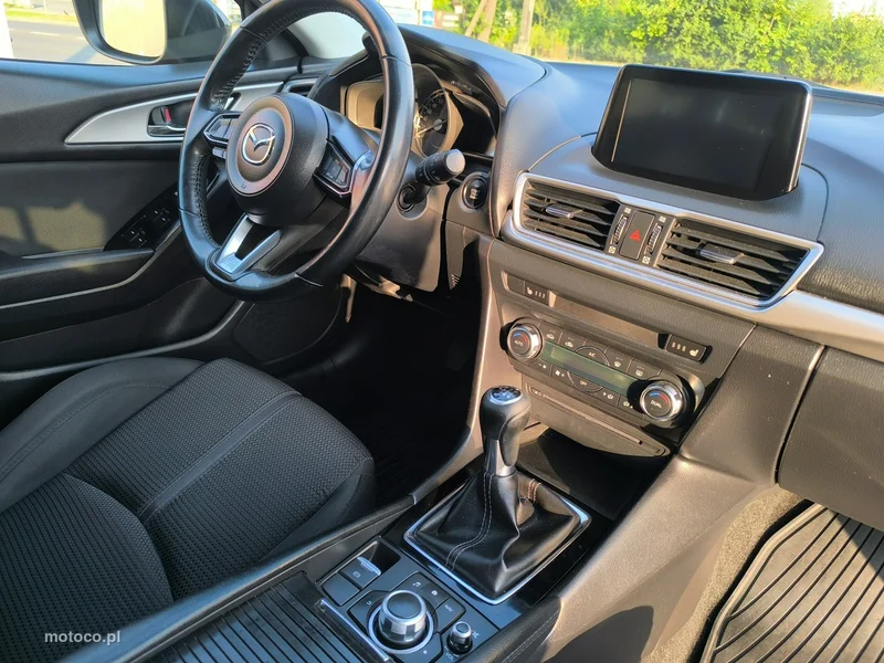 Mazda 3 23