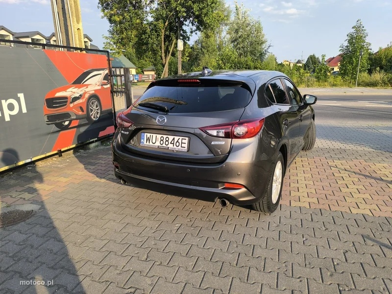 Mazda 3 6