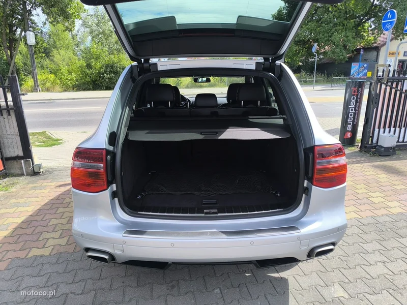 Porsche Cayenne 9PA 22