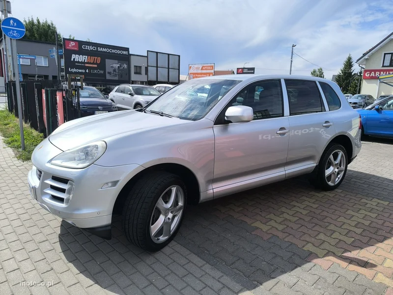 Porsche Cayenne 9PA 7