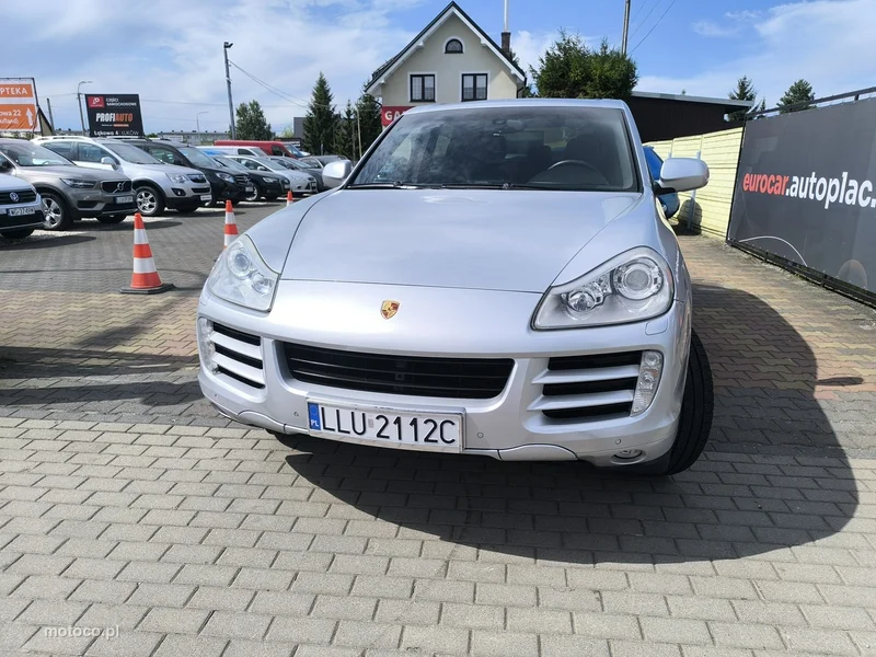 Porsche Cayenne 9PA 9