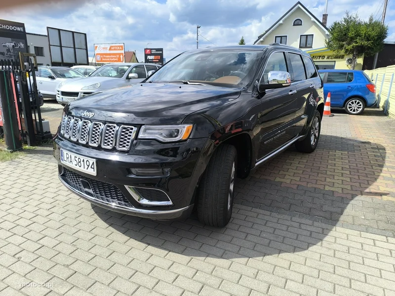 Jeep Grand Cherokee 12