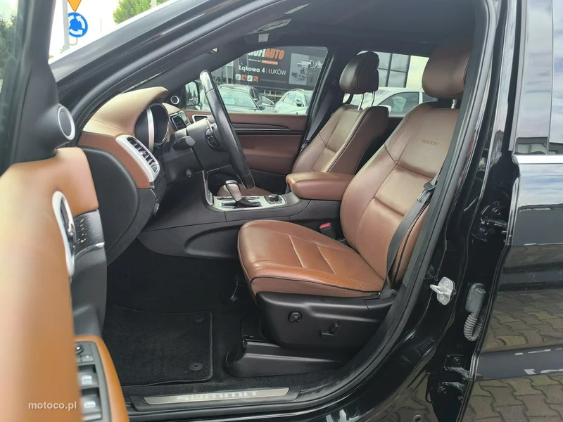 Jeep Grand Cherokee 26