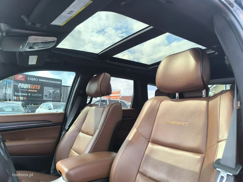 Jeep Grand Cherokee 29