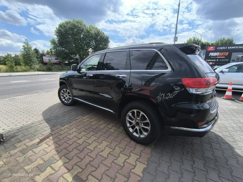 Jeep Grand Cherokee 10