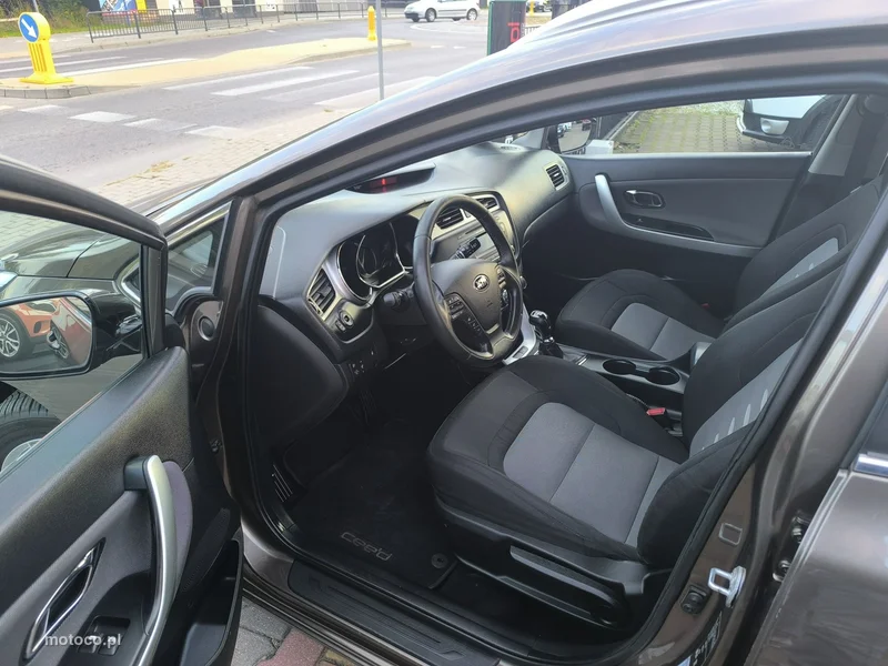 Kia Cee'd 12