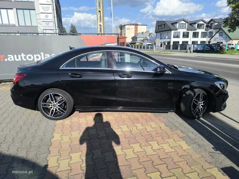 Mercedes-Benz CLA C117 CLA 220 3