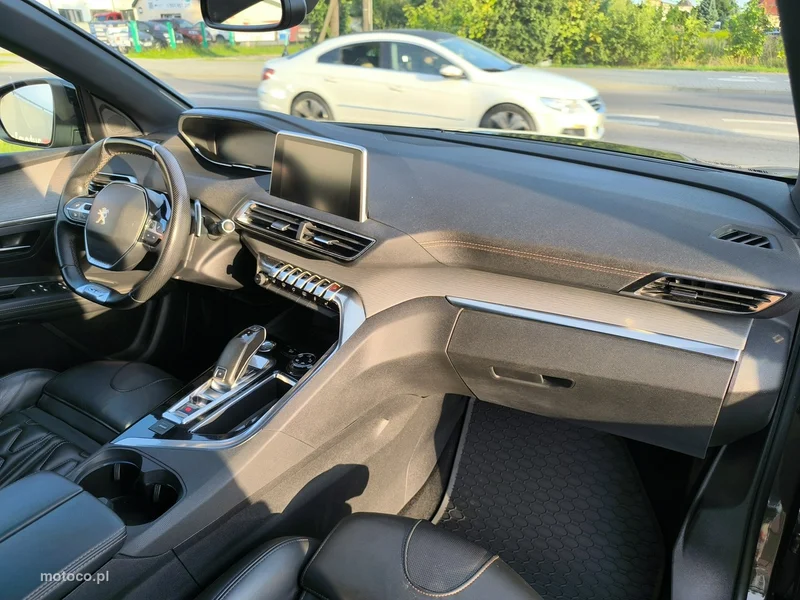 Peugeot 3008 24