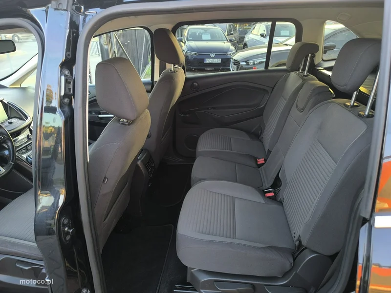 Ford Grand C-Max 22