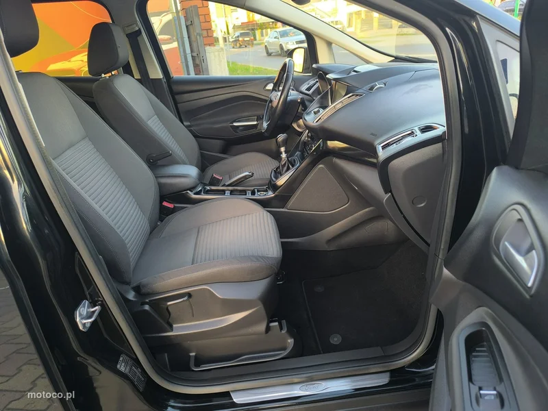 Ford Grand C-Max 24