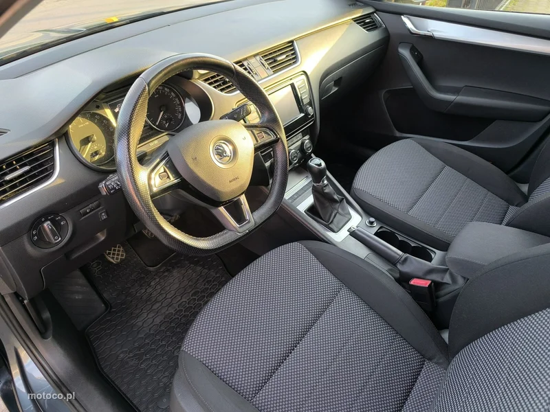 Skoda Octavia III 13