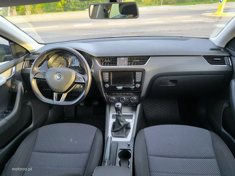 Skoda Octavia III 19