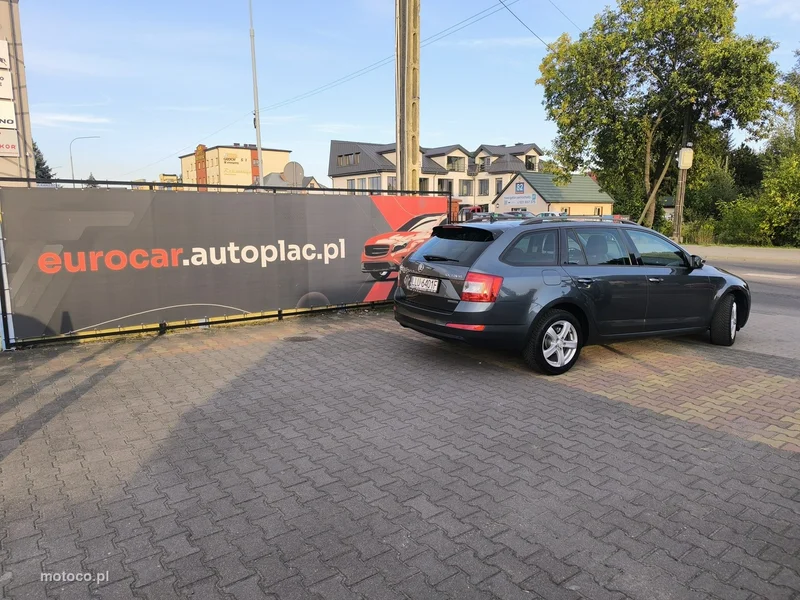 Skoda Octavia III 4