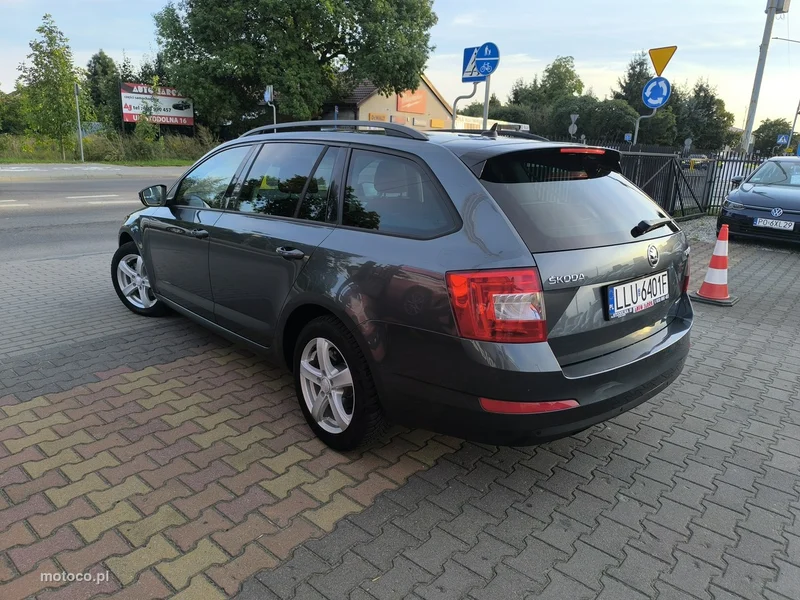 Skoda Octavia III 7