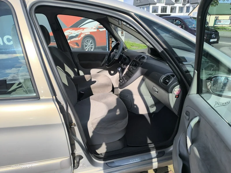 Citroen Xsara Picasso 16