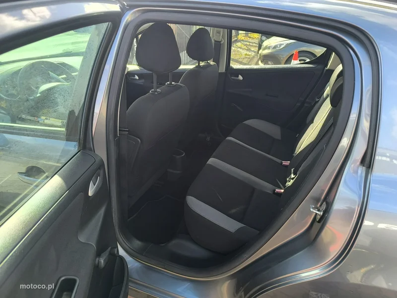 Peugeot 207 18