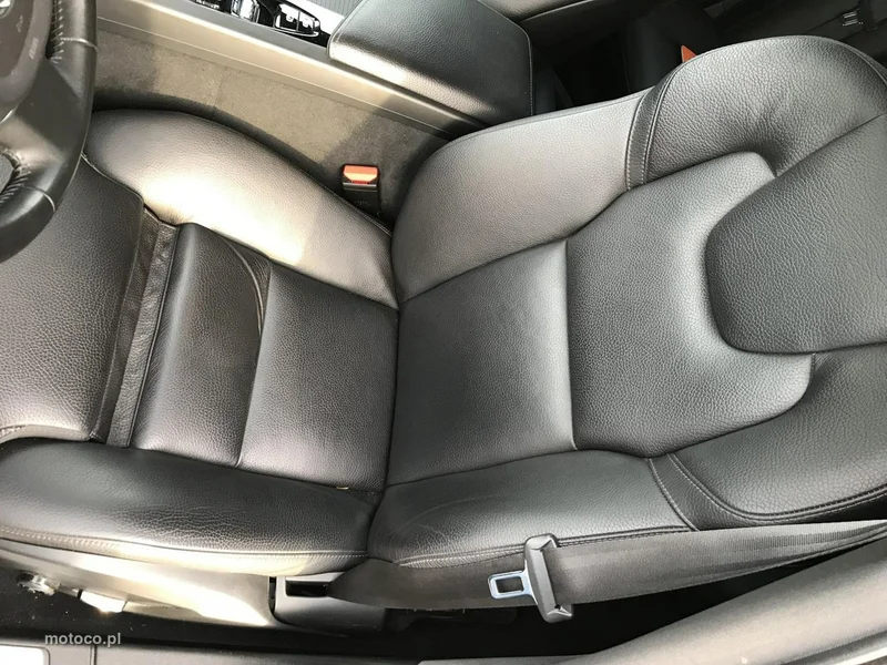 Volvo V60 12