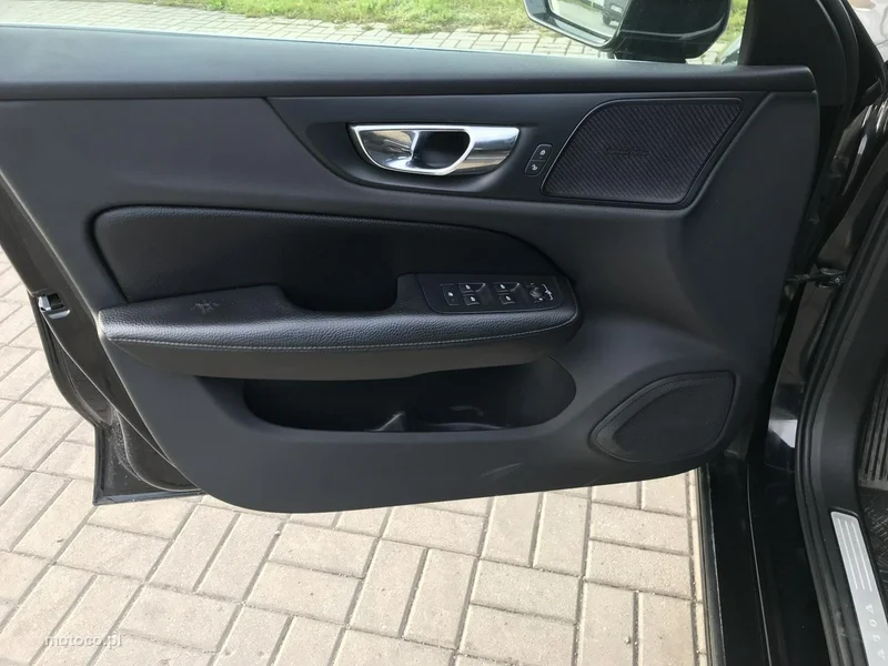 Volvo V60 13
