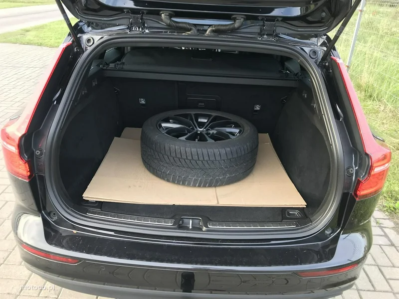 Volvo V60 16