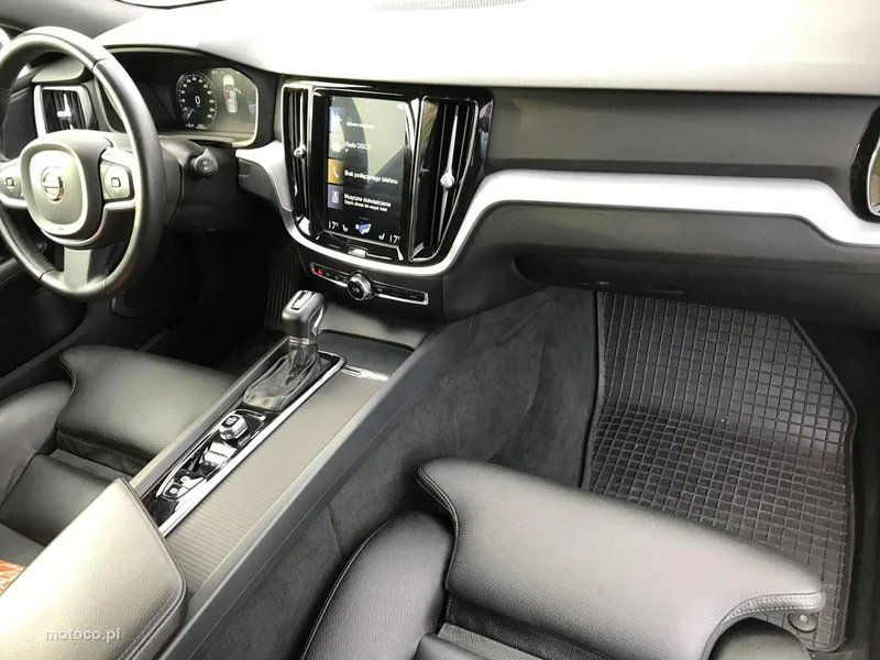 Volvo V60 18