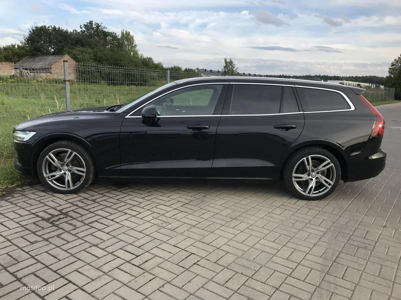 Volvo V60 4