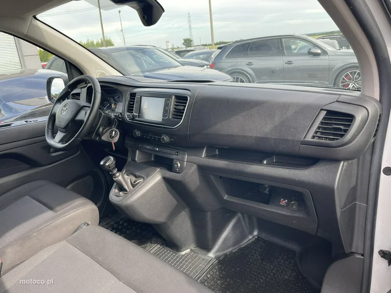 Opel Vivaro 13