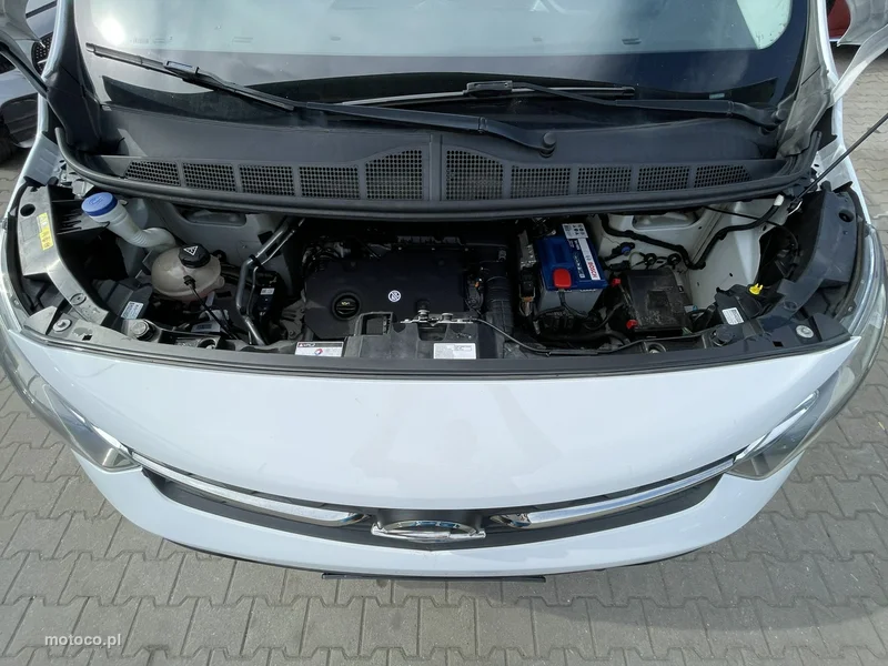 Opel Vivaro 16