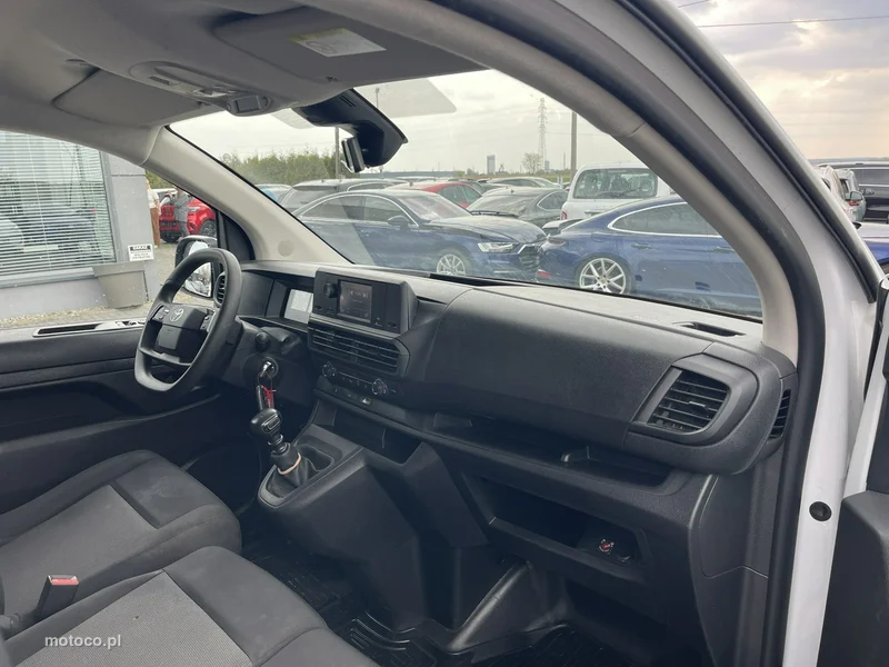 Toyota ProAce 11
