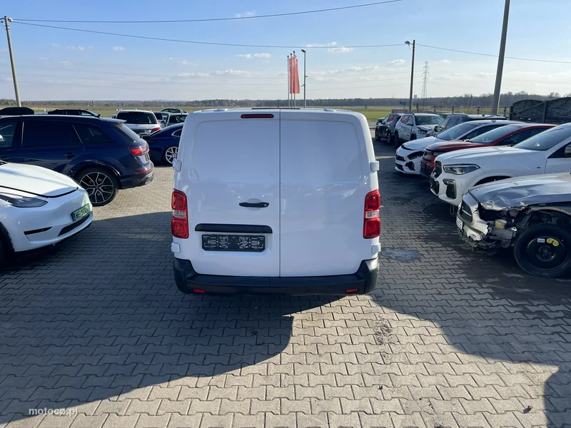 Opel Vivaro 4