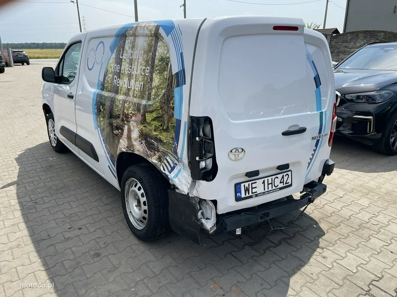 Toyota Proace City 5