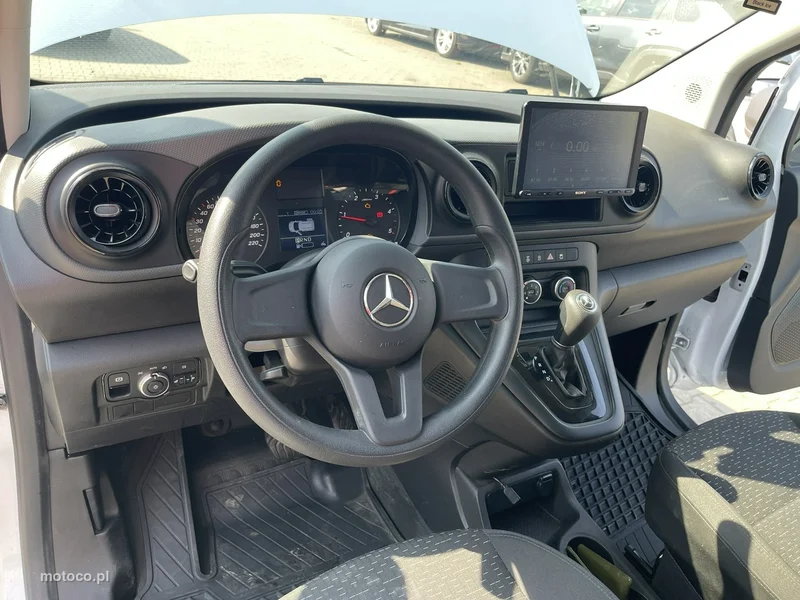 Mercedes-Benz Citan 10