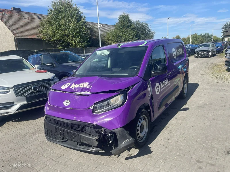 Toyota Proace City 3
