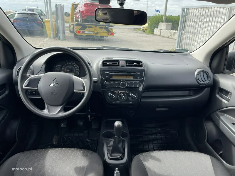Mitsubishi Space Star 9