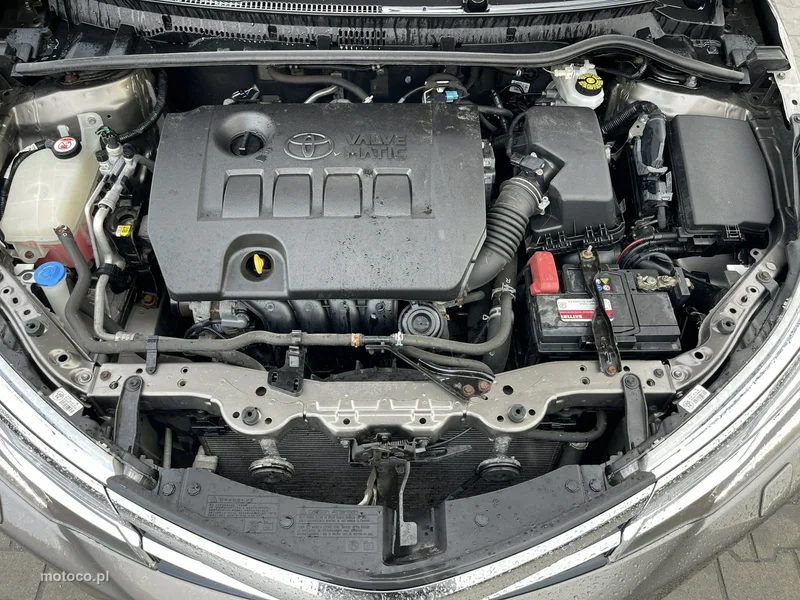 Toyota Corolla E160/E170 18