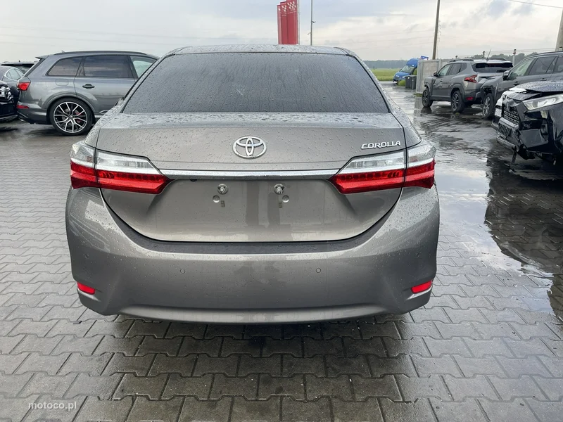 Toyota Corolla E160/E170 3