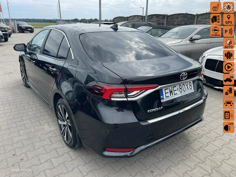 Toyota Corolla E210