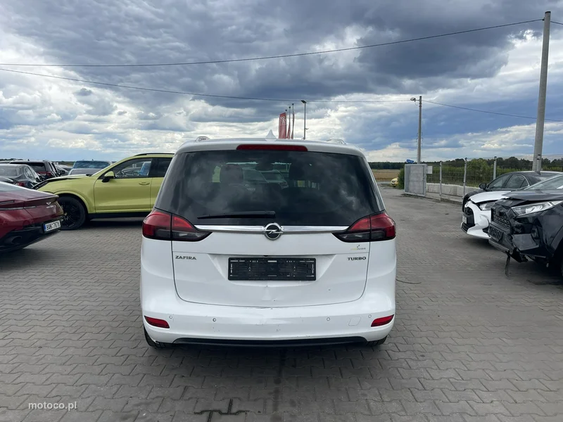 Opel Zafira C Tourer 3