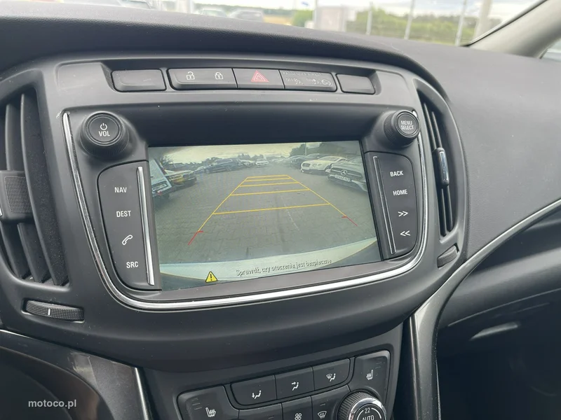 Opel Zafira C Tourer 9