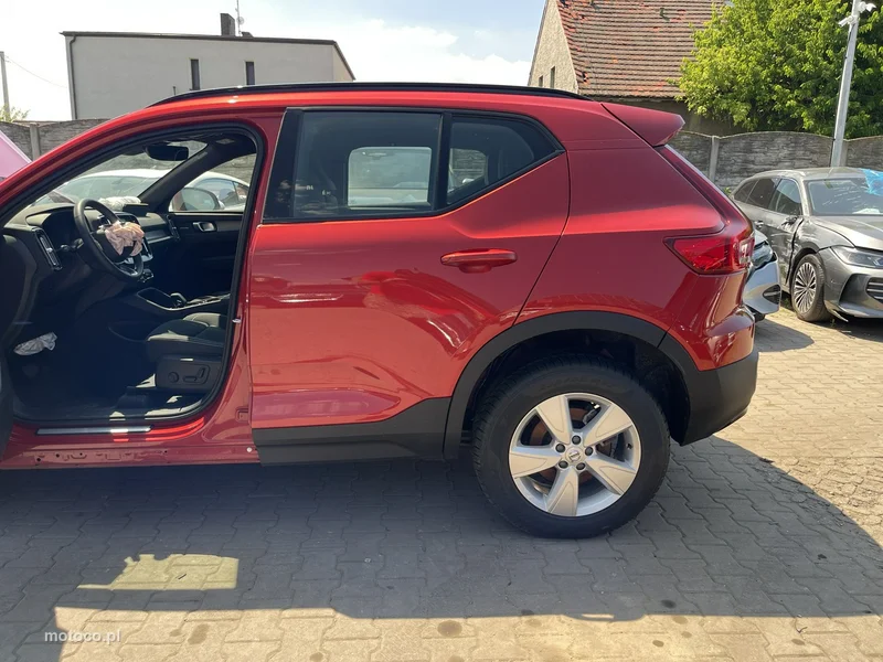 Volvo XC 40 10