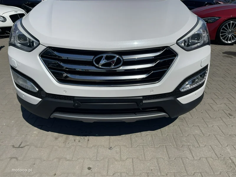 Hyundai SANTA FE 6