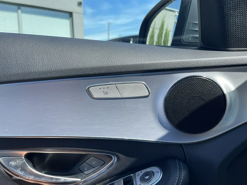 Mercedes-Benz Klasa C W205 C 220 16