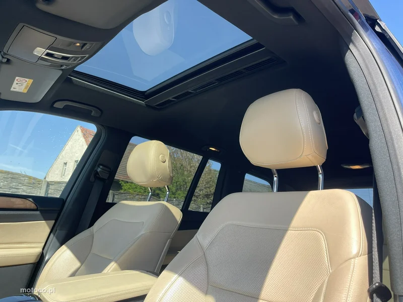 Mercedes-Benz GLS Klasa 11