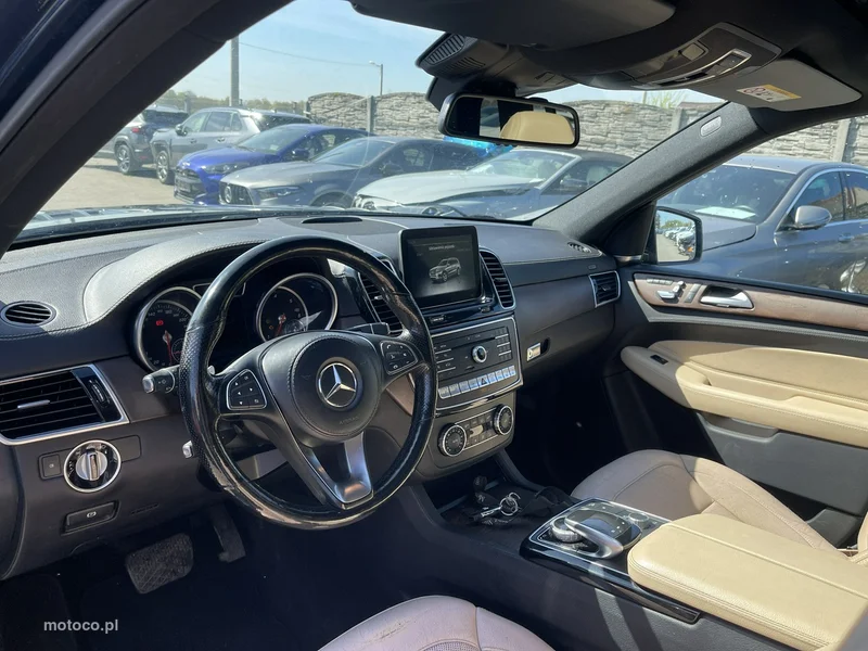 Mercedes-Benz GLS Klasa 7