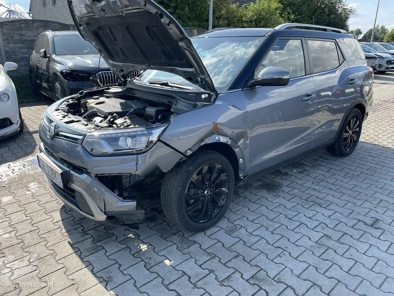 Ssangyong Tivoli Grand 5