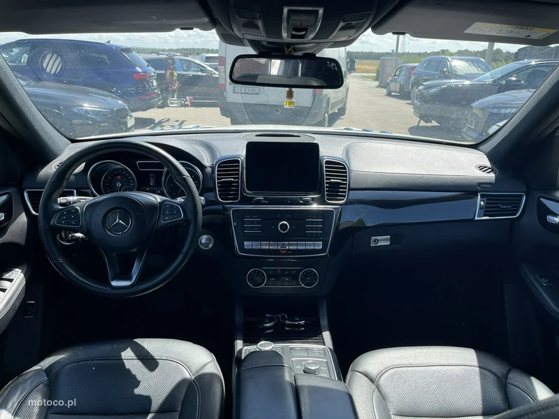Mercedes-Benz GLS Klasa 10
