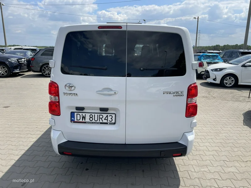 Toyota Proace (Verso) 3